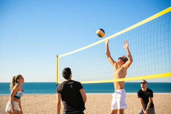 can you score a point in volleyball when not serving?